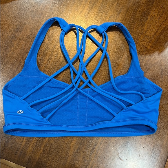 Lululemon Free To Be Wild Royal Blue Sports Bra Size 8 - Picture 2 of 4